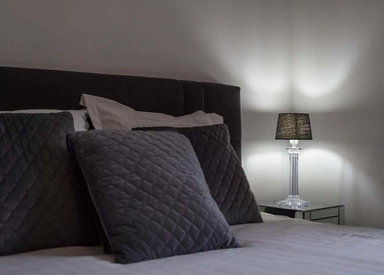 Executive Double Room With En-Suite City Centre In Guest House R1 Luxembourg