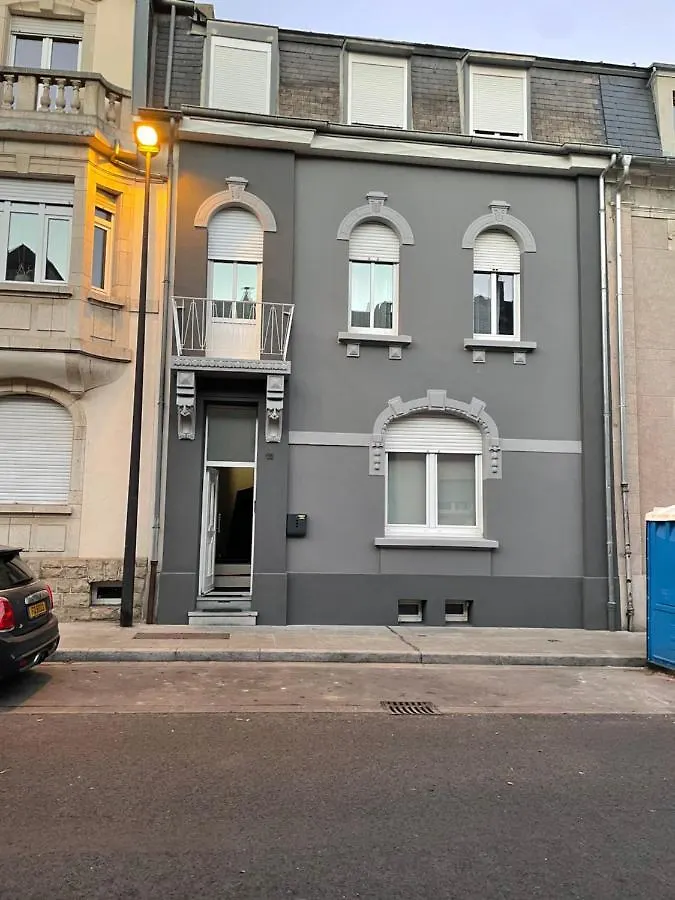 Executive Double Room With En-Suite City Centre In Guest House R1 Luxembourg